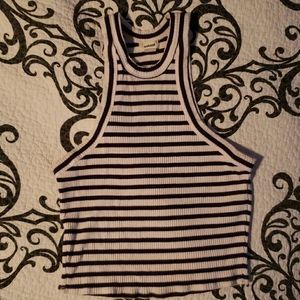 🔥 (4/$12) 🔥 High neck crop top